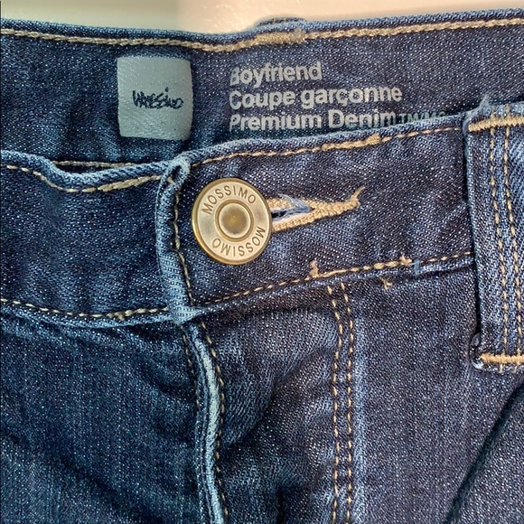 🎉3x$15🎉Mossimo Boyfriend Dark Wash Shorts Size 2 - Picture 3 of 9